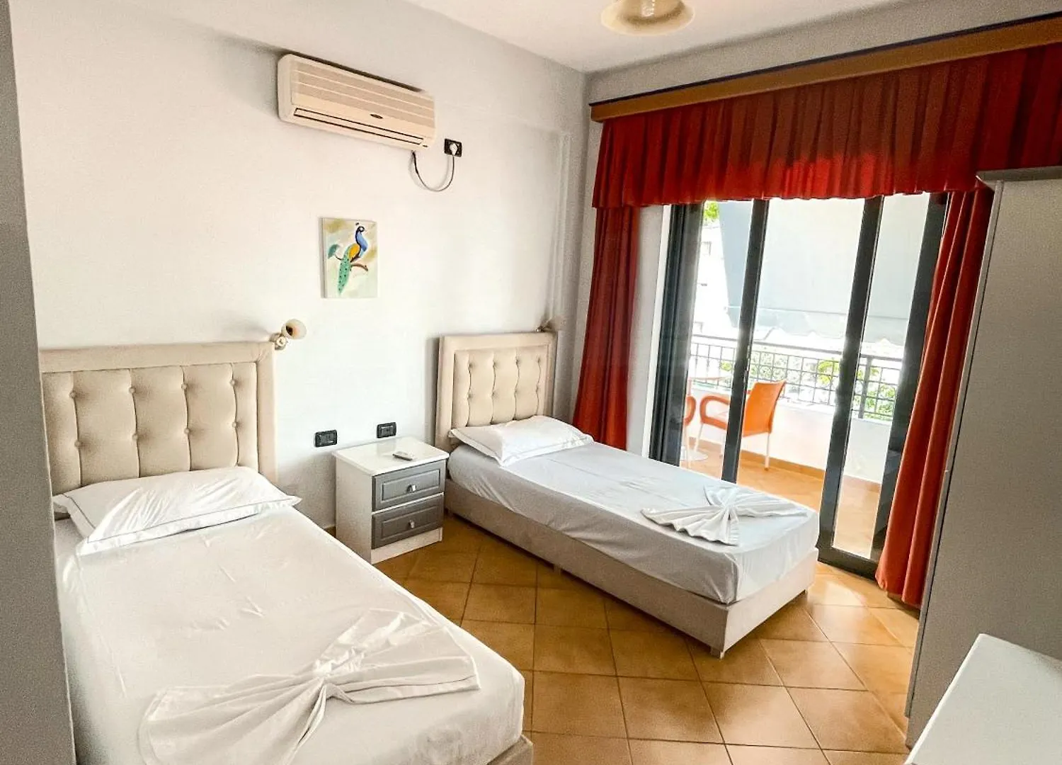 Hotel Kanina Sarande 0*,