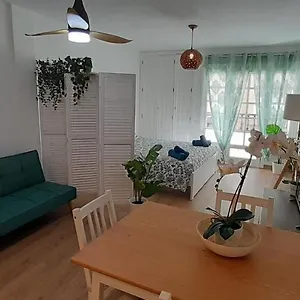 loft-105.in-canary-islands.com/