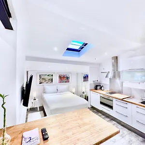  Appartement èrsextius, Veca, France